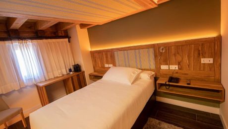 camarote hotel - cama individual del hotel